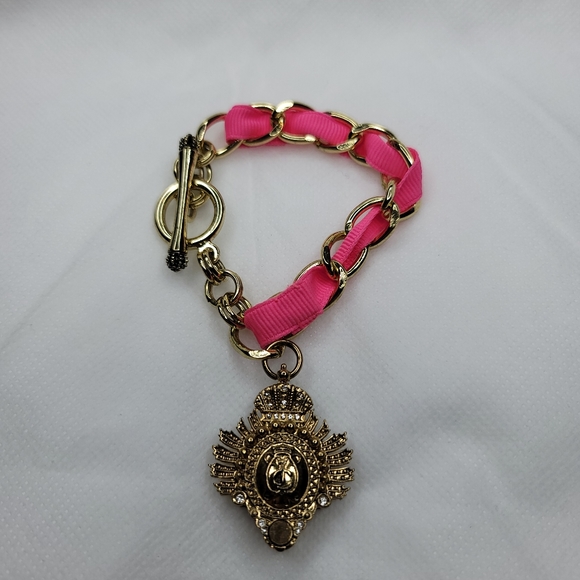 *FINAL PRICE* Juicy Couture Solid Perfume Ribbon Charm Bracelet - Picture 1 of 10